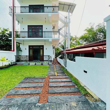 Yelisha'S Place Weligama Exteriör bild
