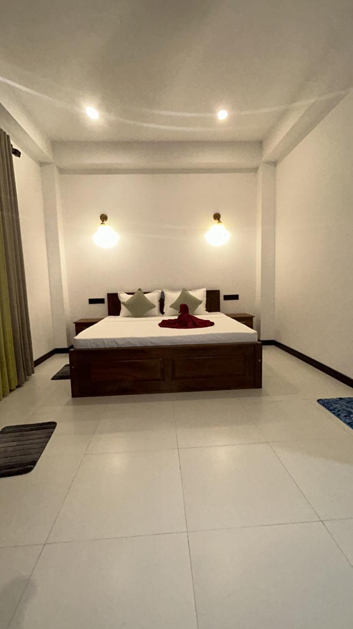 Yelisha'S Place Weligama Exteriör bild