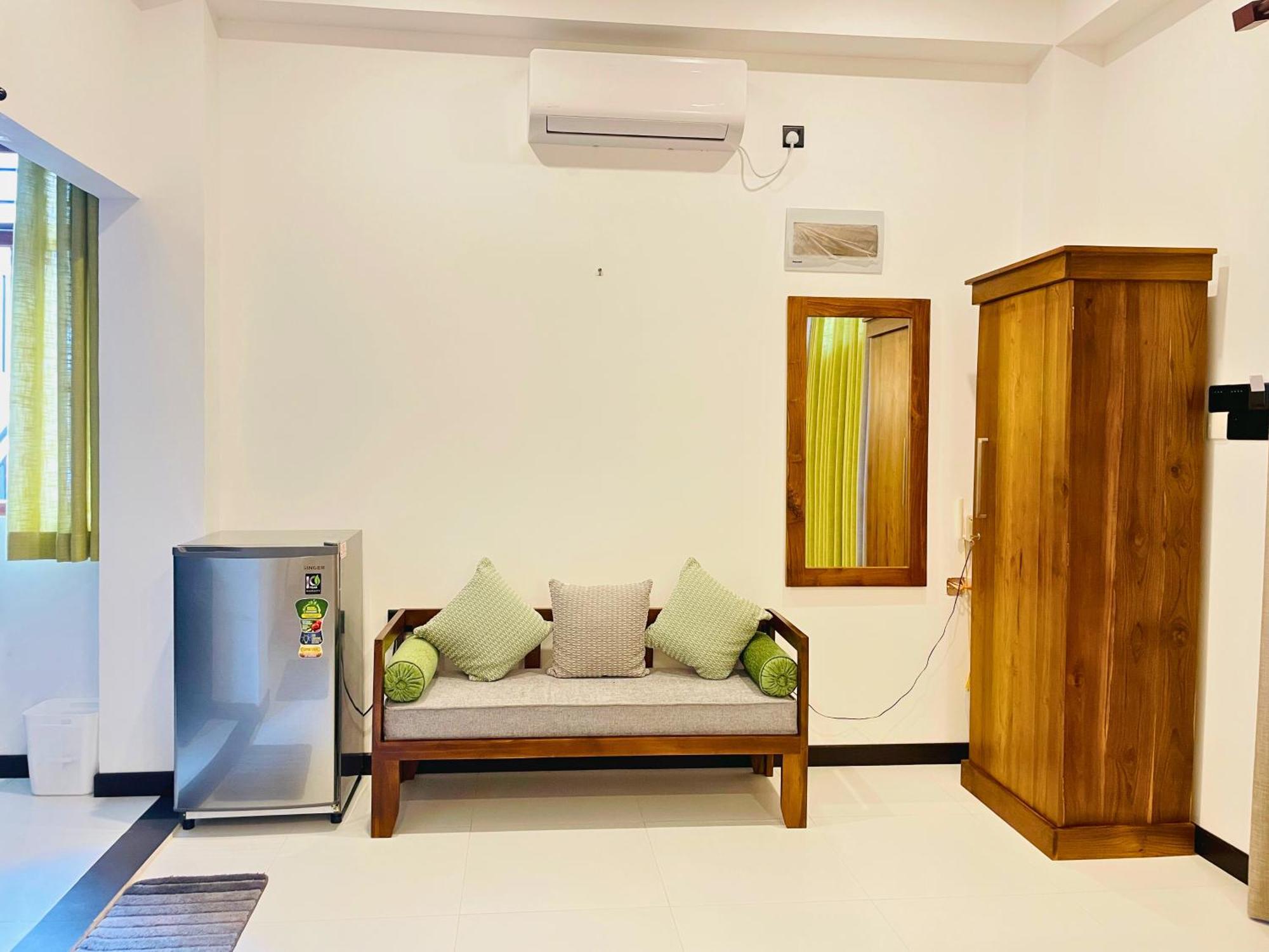 Yelisha'S Place Weligama Exteriör bild